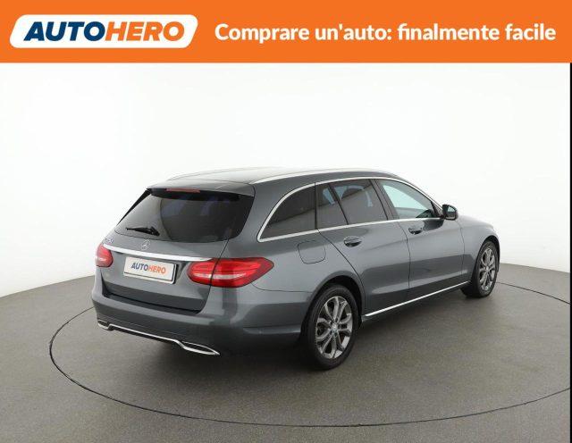 MERCEDES-BENZ C 220 d S.W. 4Matic Auto Sport