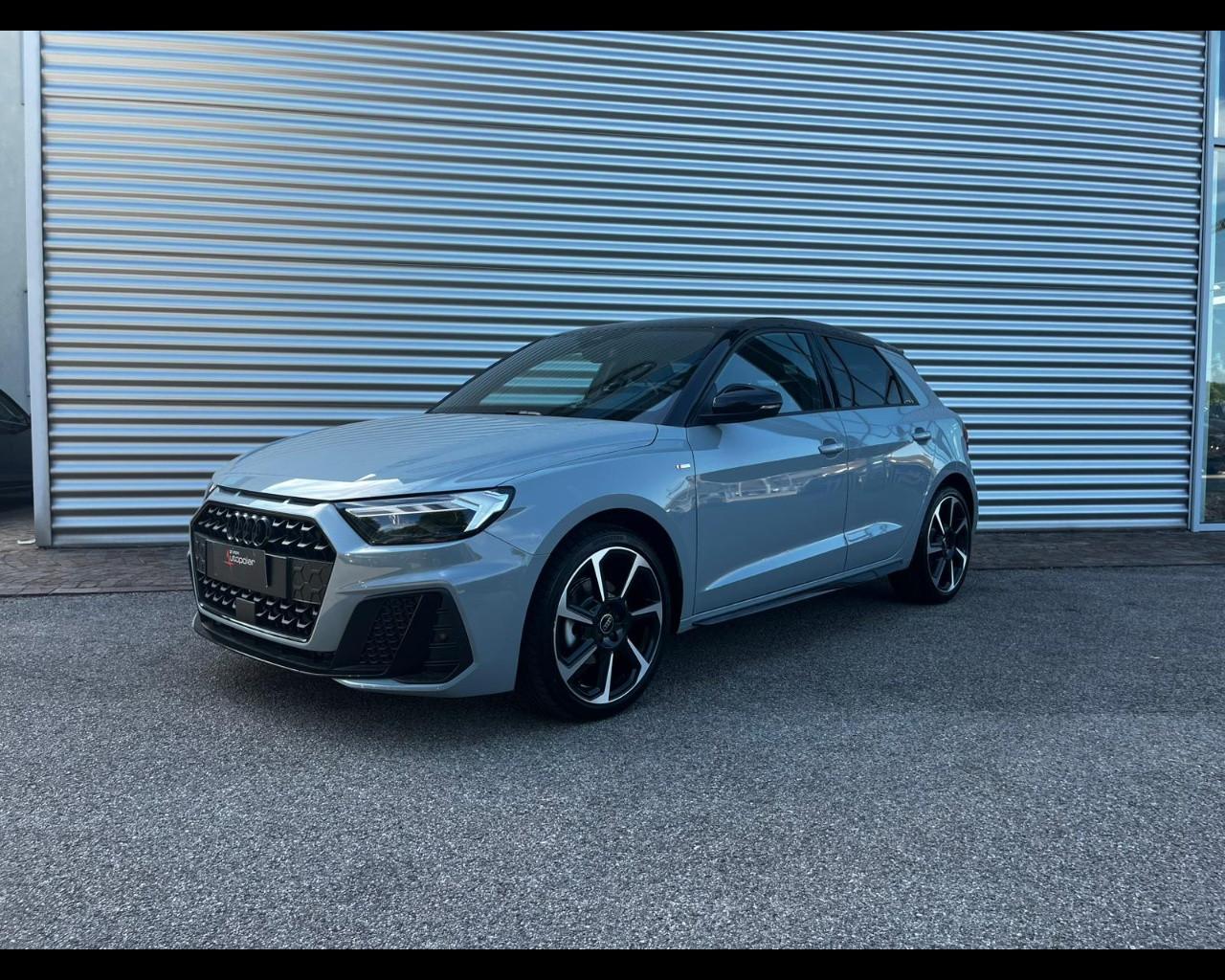 AUDI A1 SPORTBACK 35 TFSI S-TRONIC IDENTITY BLACK