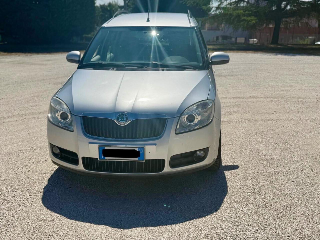Skoda roomster 1.4 Bifuel benzina GPL neopatentati