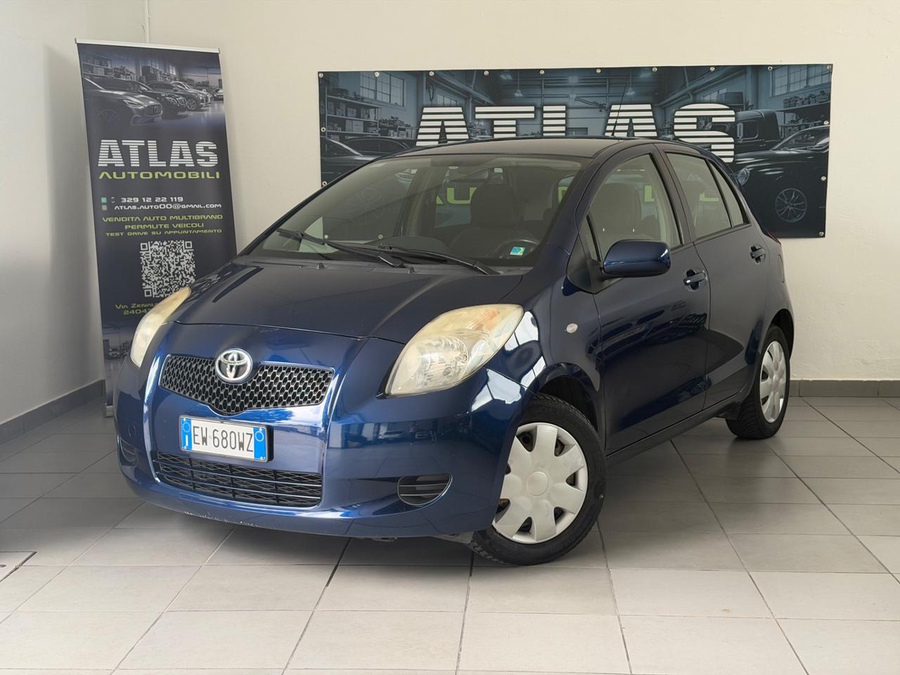 Toyota Yaris 1.0 5 porte Sol