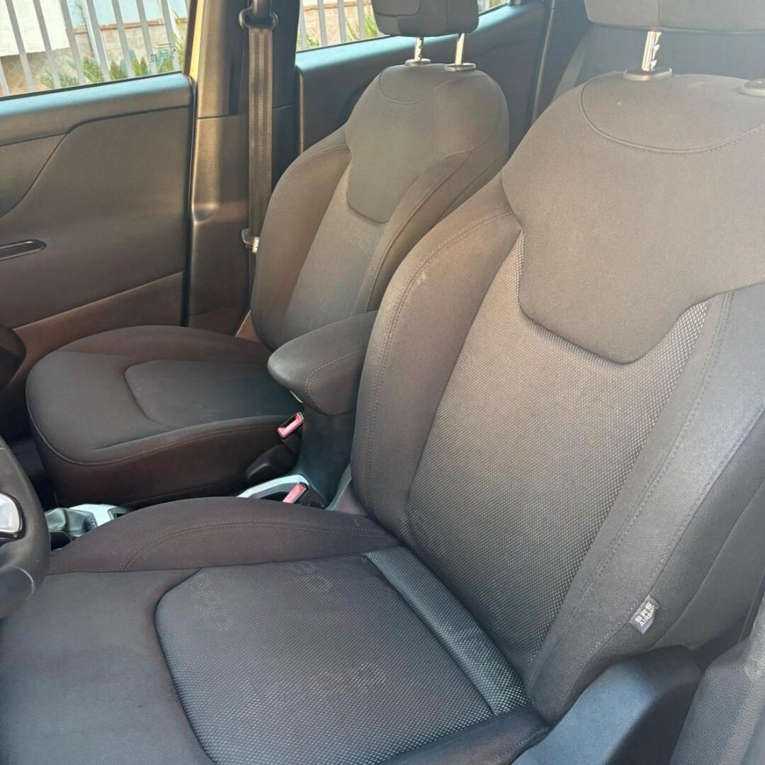 Jeep Renegade 1.6 E-TorQ EVO Longitude