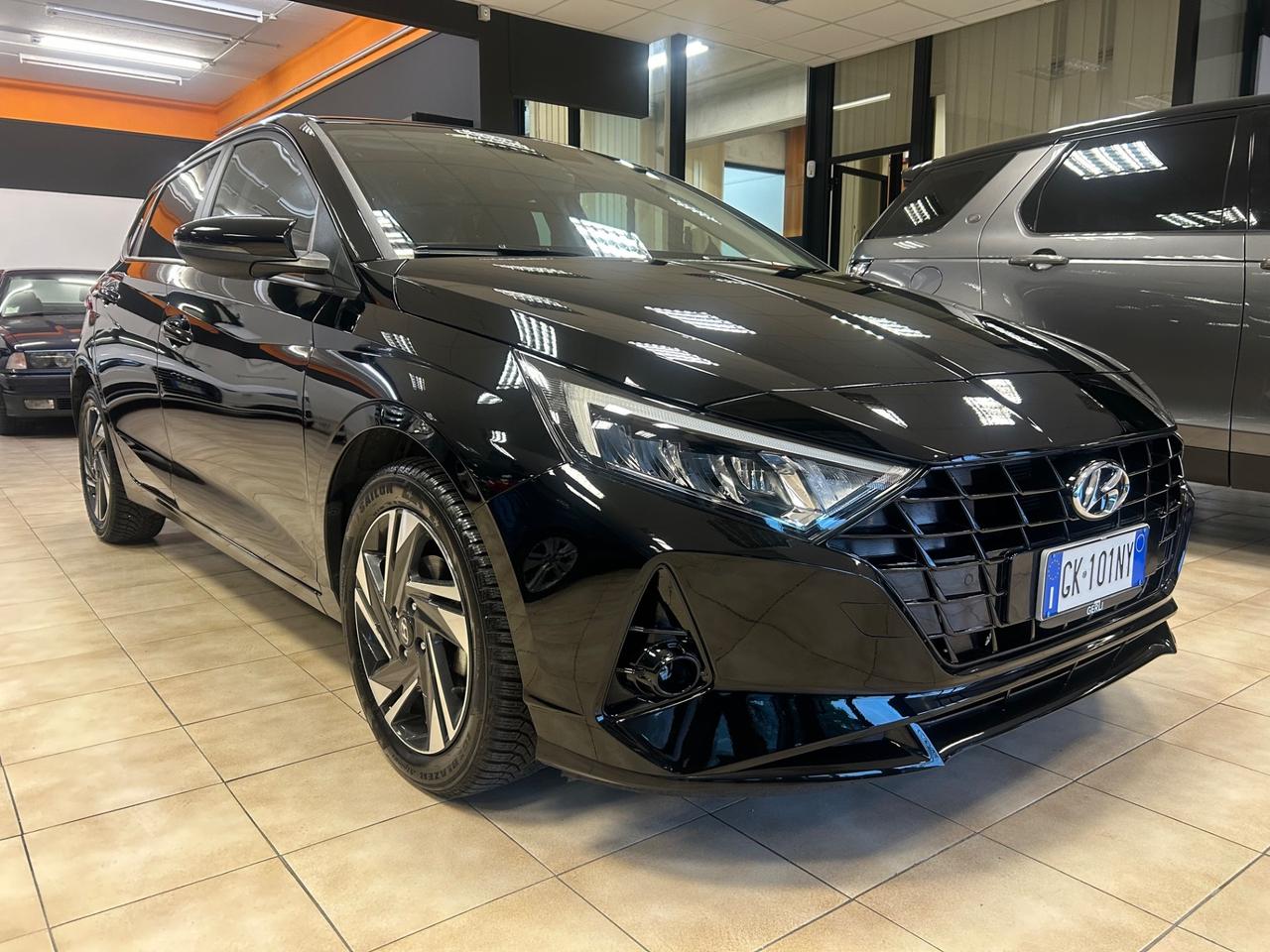 Hyundai i20 - 2022 1.2 MPI 84cv NEOPATENTATI