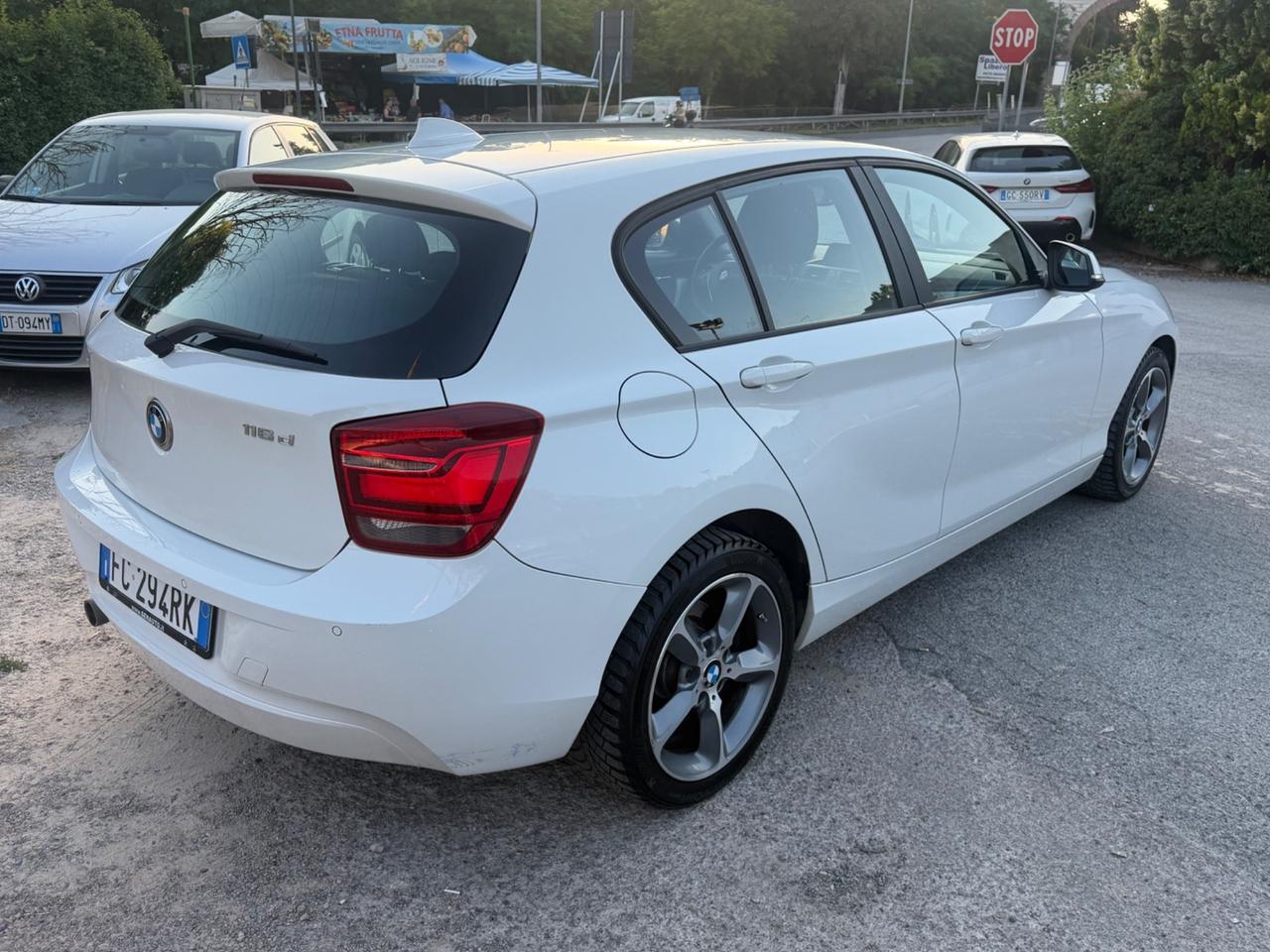 Bmw 116 116d 5p. Urban
