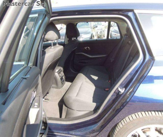 BMW 320 Serie 3 G21 2022 Touring 320e Touring auto - GT486