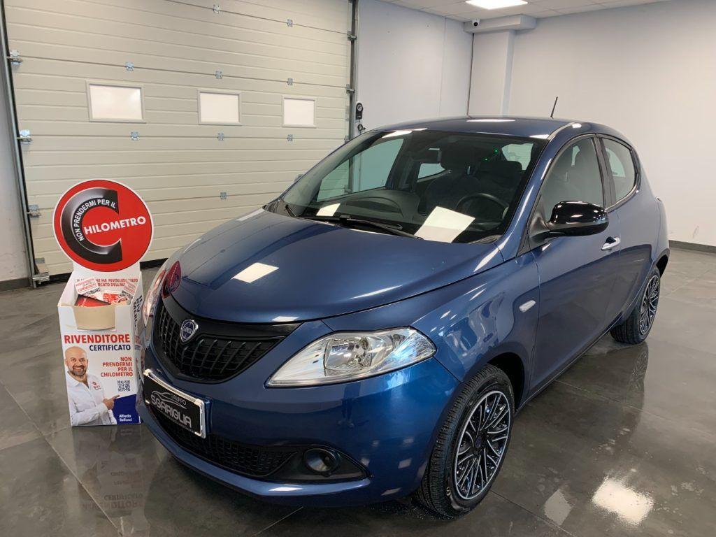 Lancia Ypsilon 1.0 Benzina Hybrid Ecochic Gold 5 Porte