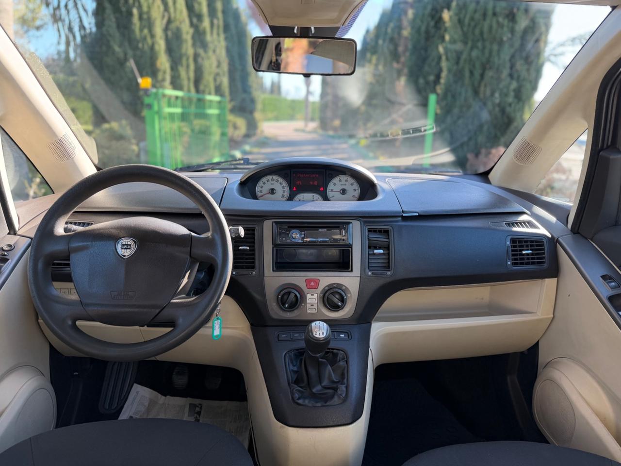 LANCIA MUSA 1.9 Mjt PLATINO PLUS (74kw)