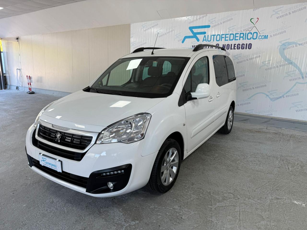 Peugeot Partner 1.6 Hdi Autocarro N1 5 Posti