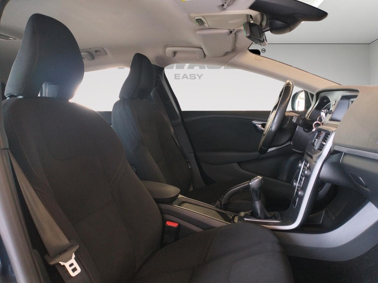 Volvo V40 Cross Country D2 1.6 Kinetic - NEOPATENTATI