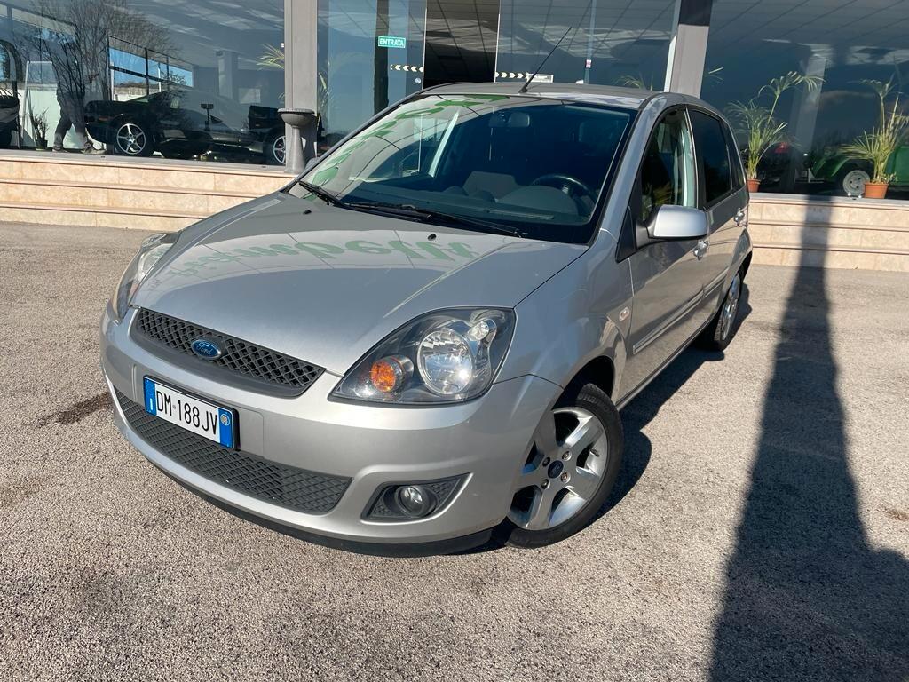 Ford Fiesta 1.2 16V 5p. Ghia NEOPATENTATI