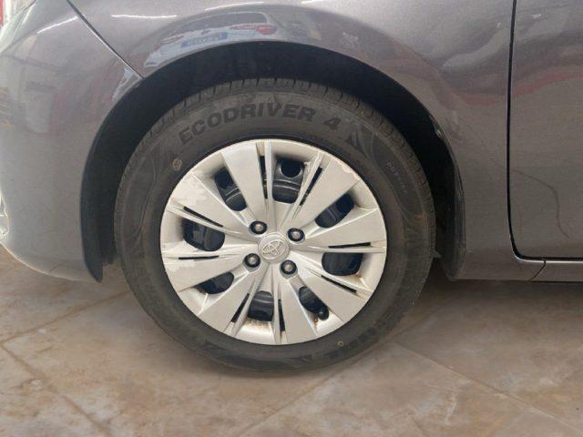 TOYOTA Yaris 1.3 5 porte Active