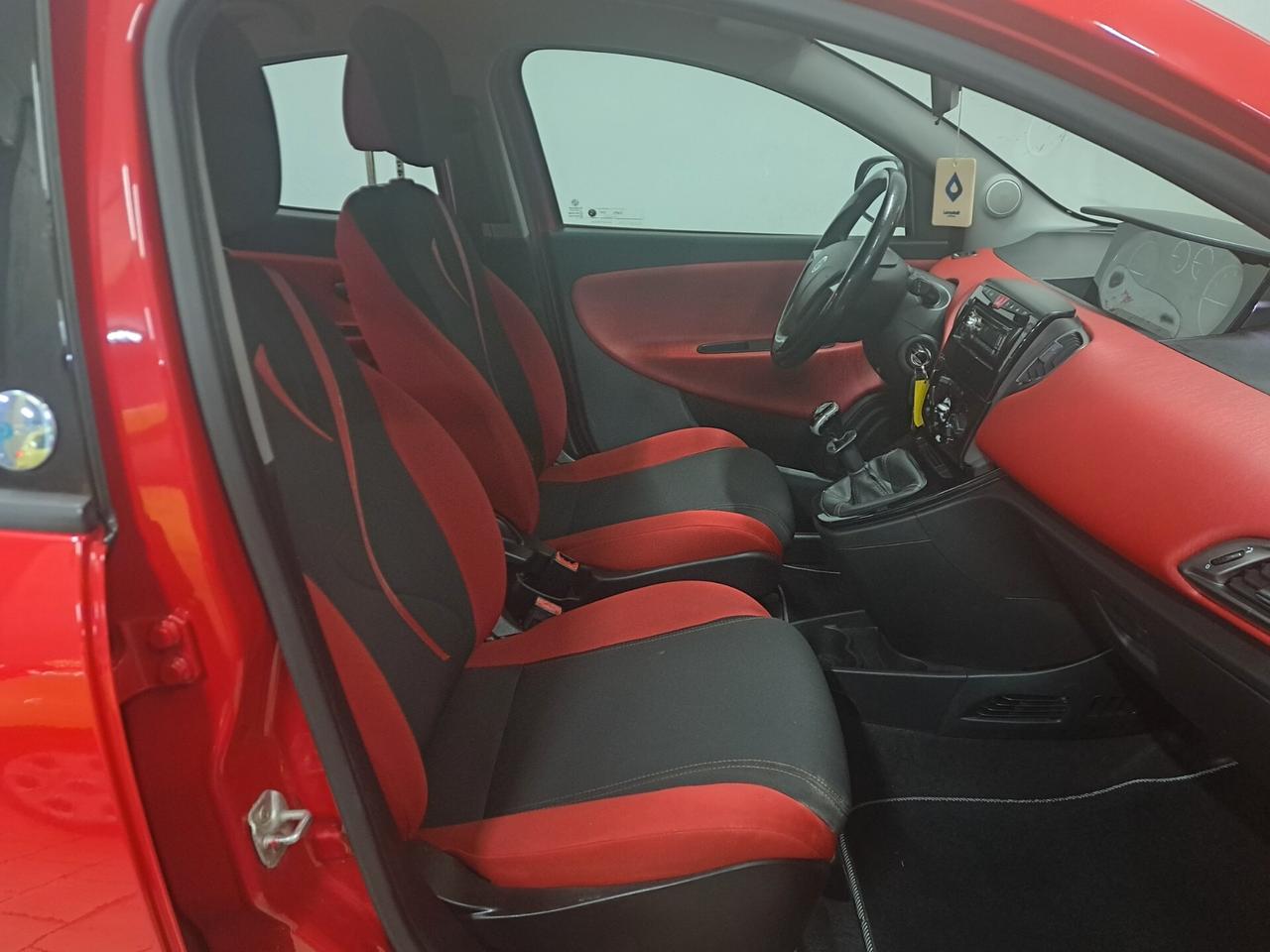 Lancia Ypsilon 0.9 TwinAir 85 CV Metano Ecochic 20