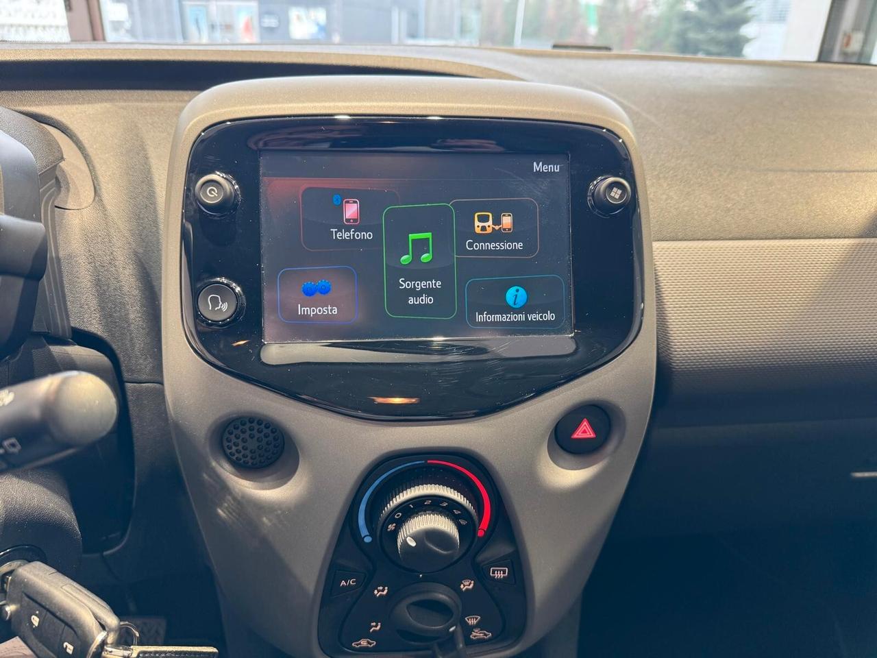 Peugeot 108 VTi 72 S&S 5 porte Allure