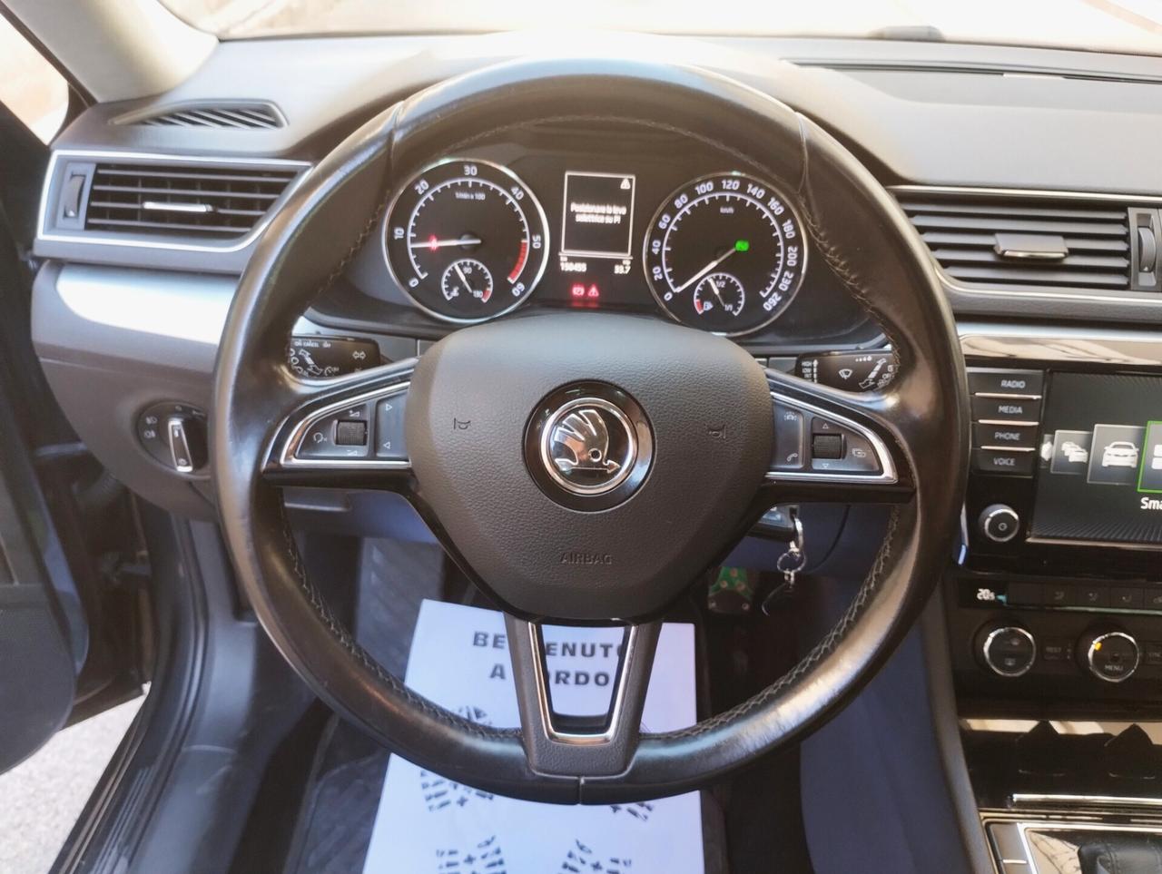 Skoda Superb 2.0 TDI DSG Wagon Style