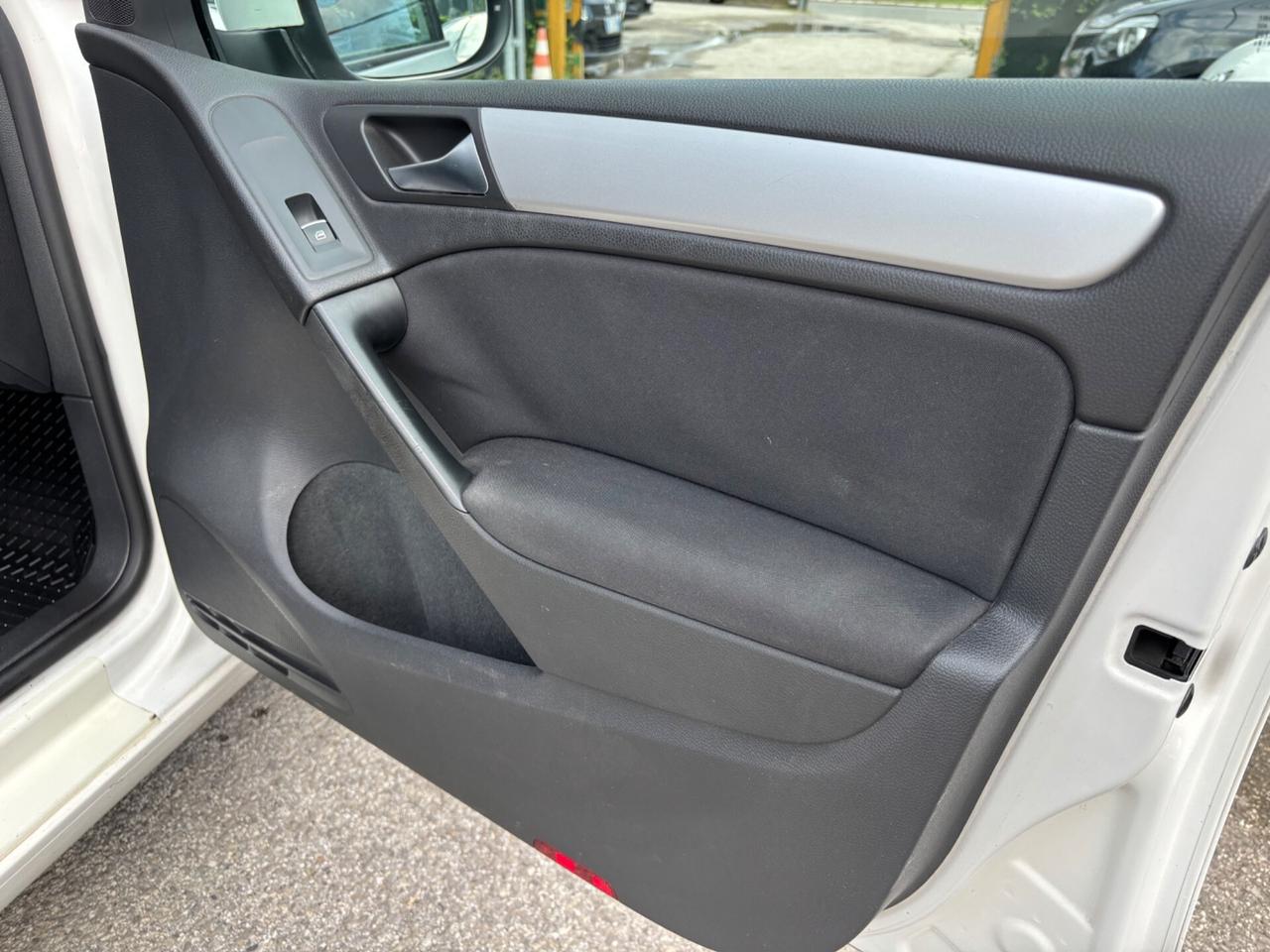 Volkswagen Golf 1.6 5p. Highline BiFuel GPL