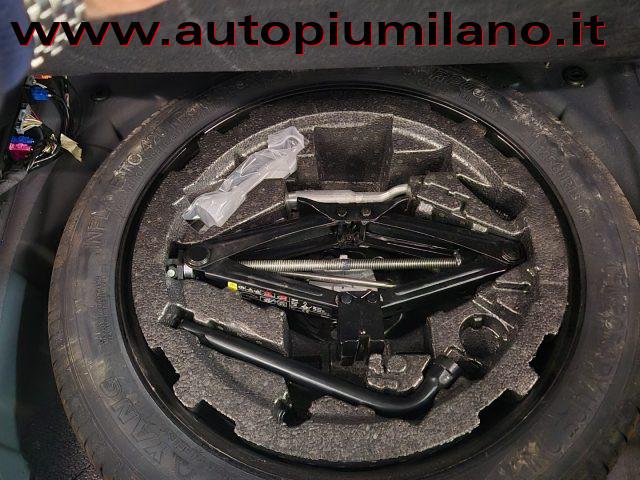 VOLVO XC40 D4 AWD Geartronic Inscription