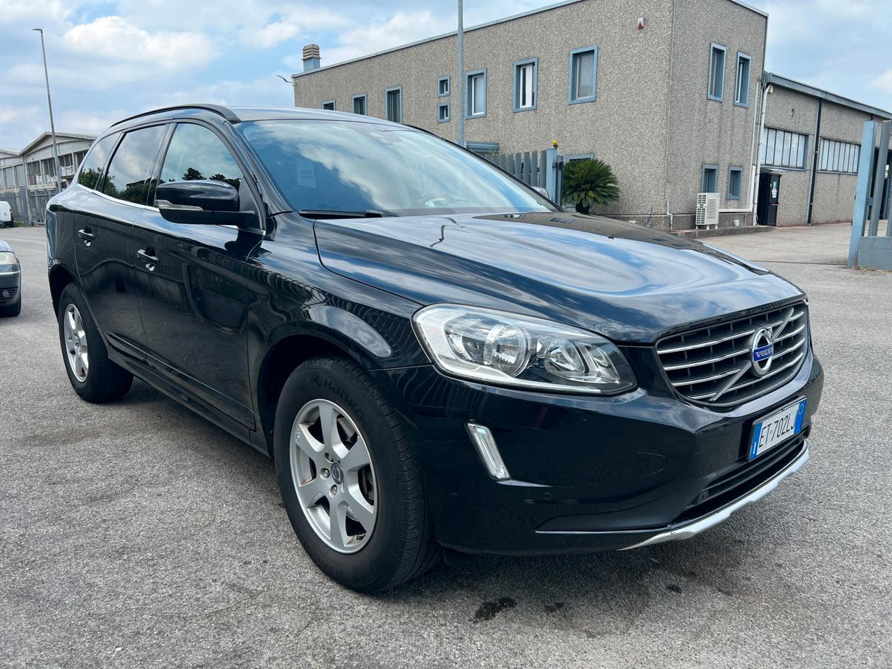 Volvo XC 60 XC60 D3 Geartronic Momentum LEGGERE BENE