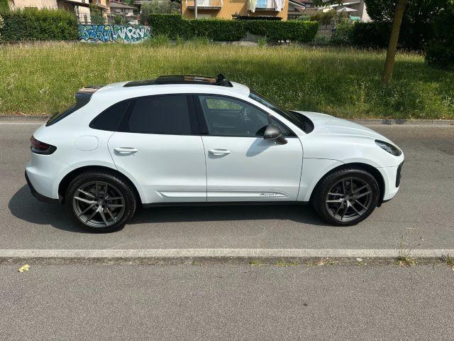 PORSCHE Macan 2.0 T IVA ESPOSTA