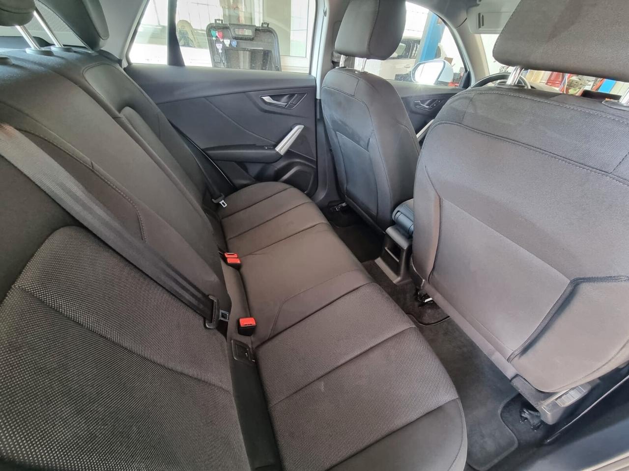 Audi Q2 30 TDI S tronic Business