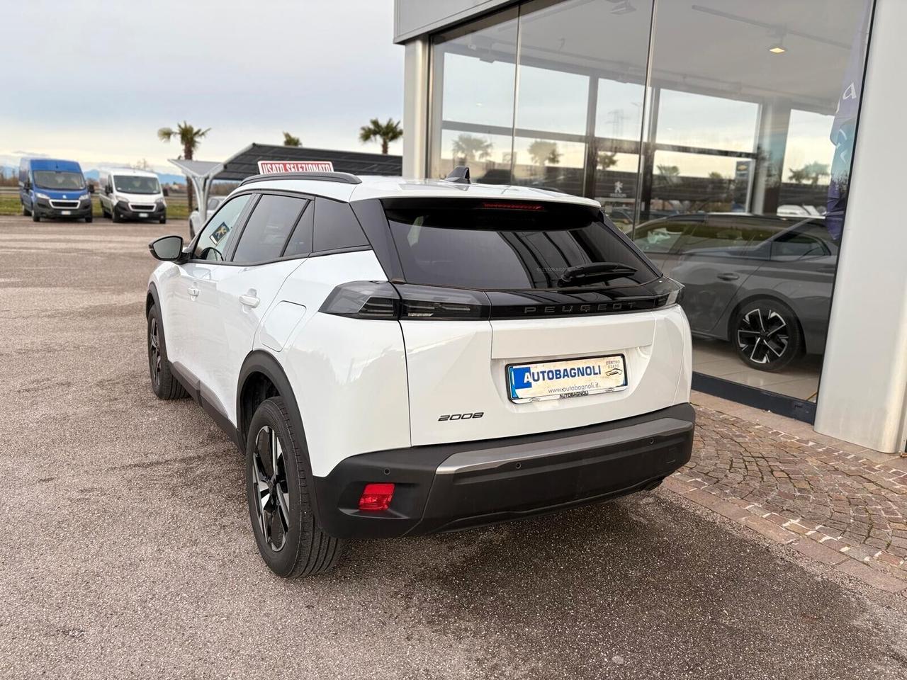 Peugeot 2008 ALLURE PureTech 100 6mt SPOTICAR