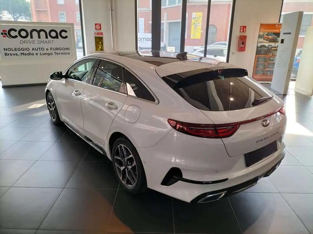 Kia ProCeed ProCeed 1.5 T-GDI MHEV DCT GT Line Plus