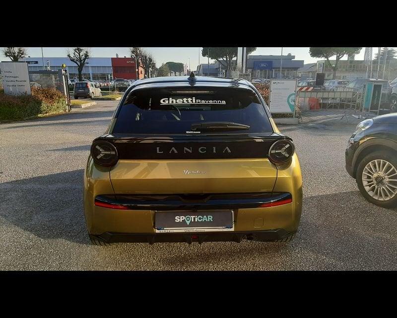 Lancia Ypsilon Ypsilon Hybrid e-DCT LX