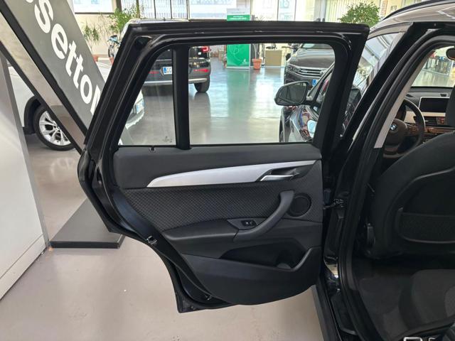 BMW X1 xDrive25e Adv. Plug-In 4x4