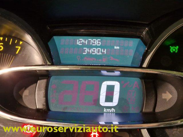 RENAULT Clio 1.2 75CV 5 porte Wave