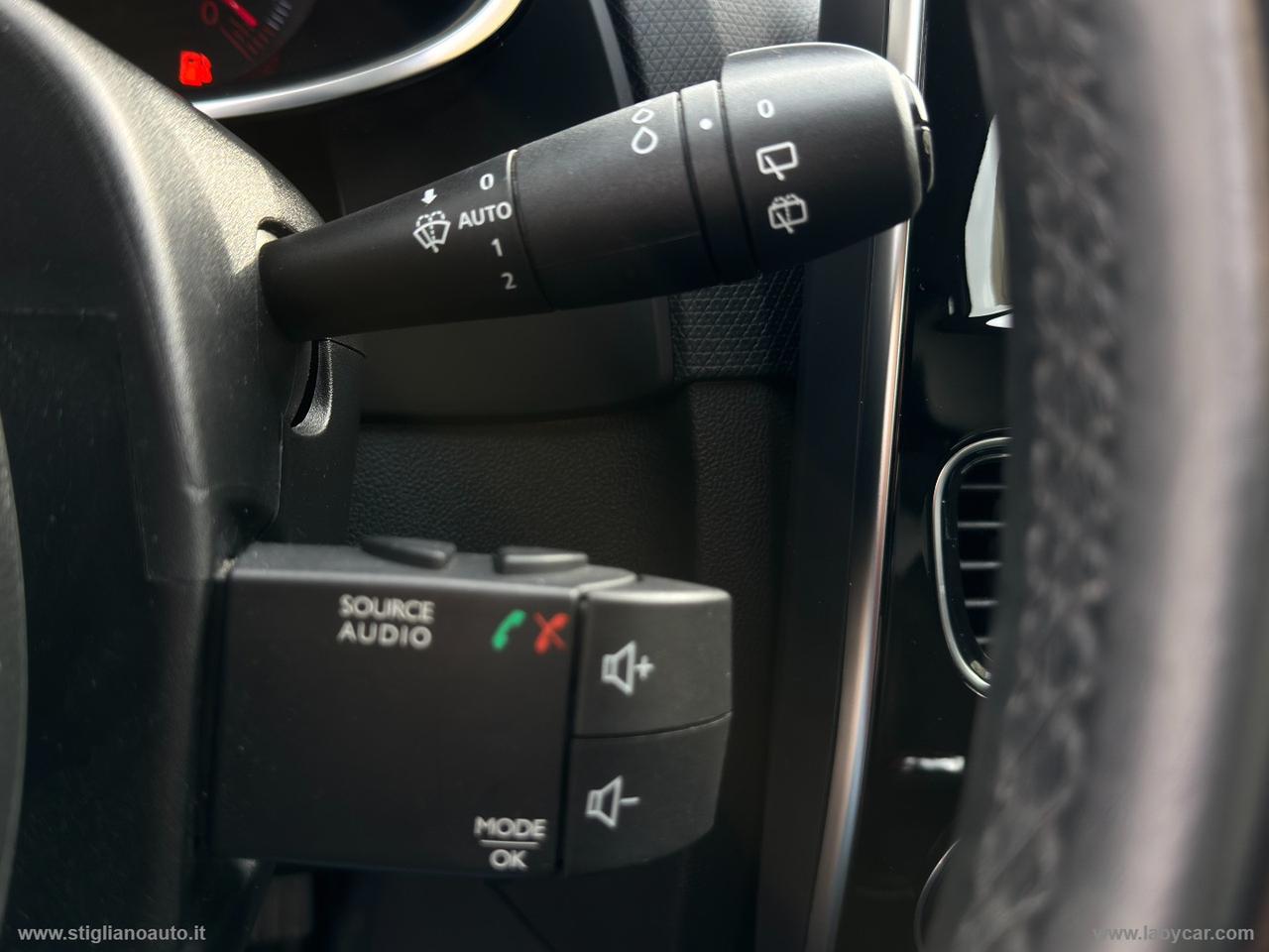 RENAULT Clio dCi 8V 90CV 5p.Moschino Zen LED + TELEC POST