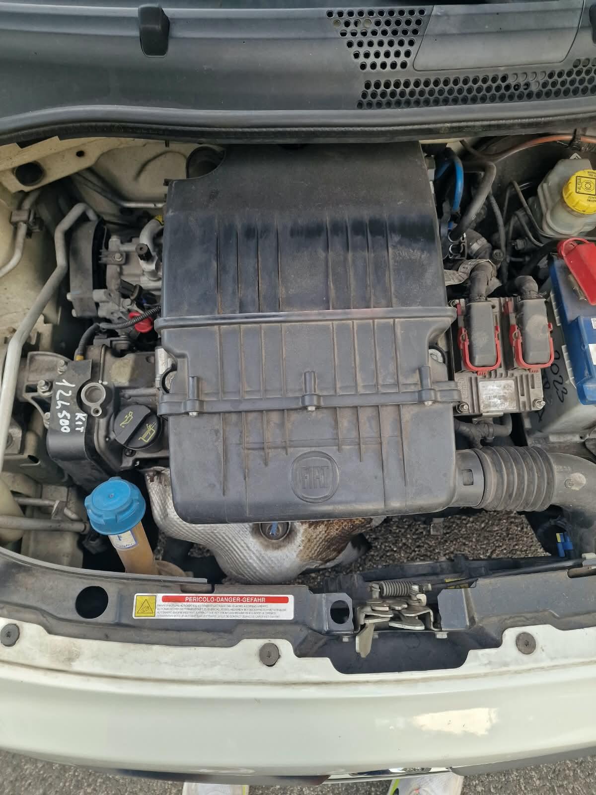 Fiat 500 Cabrio 1.2 By Gucci