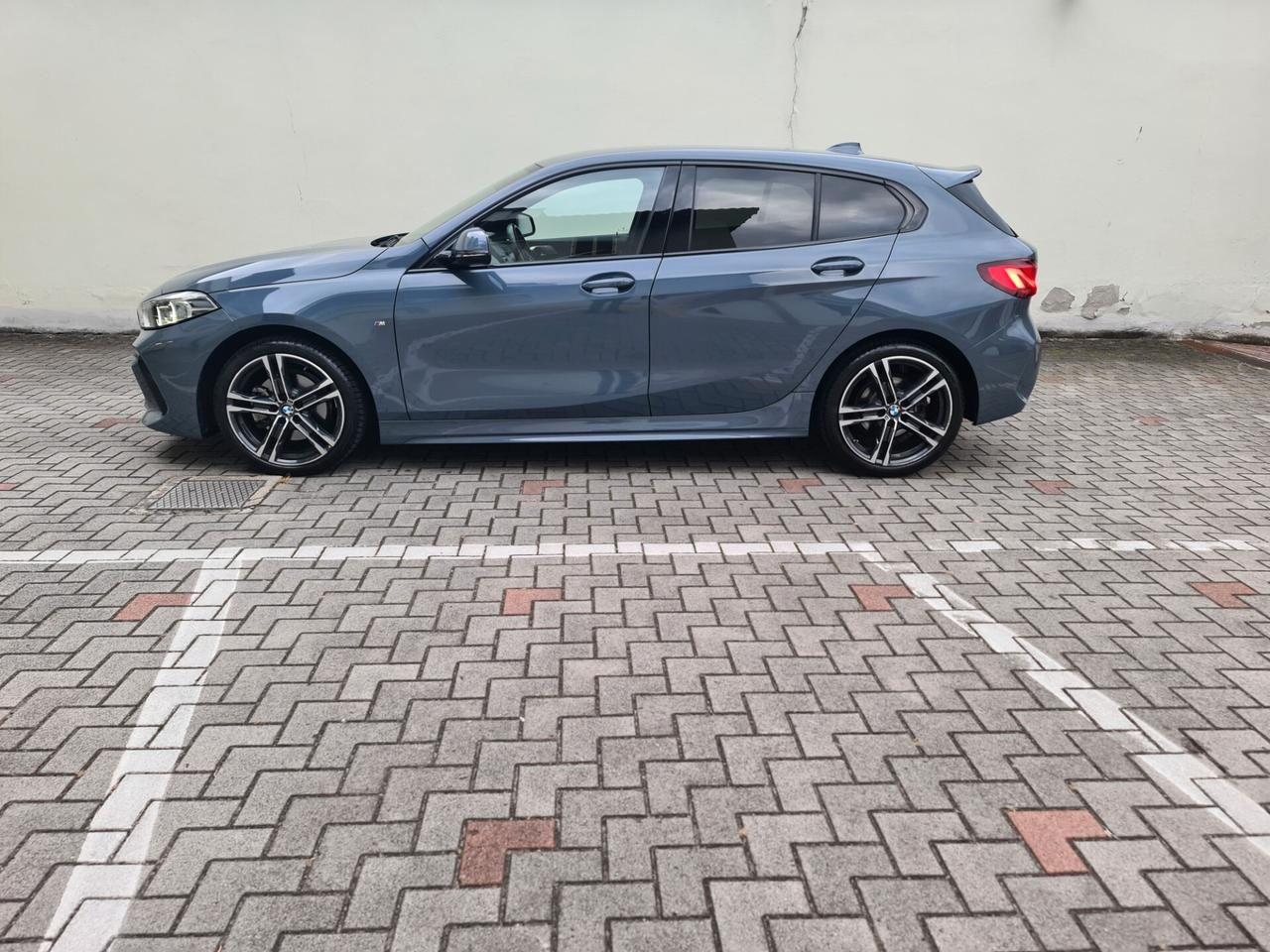 Bmw 116d 5p. Msport Aut. - Unicoprop.