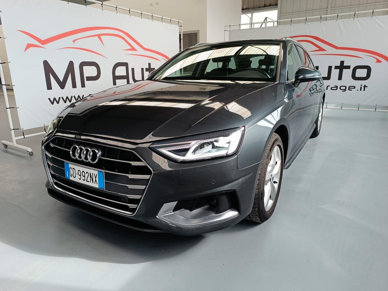 Audi A4 Avant 35 TDI/163 CV S tronic Business Advanced