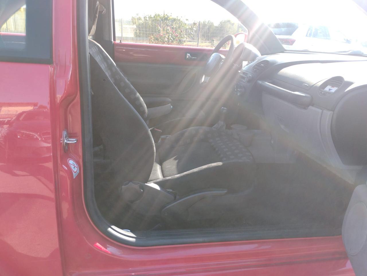 Volkswagen New Beetle 1.9 TDI