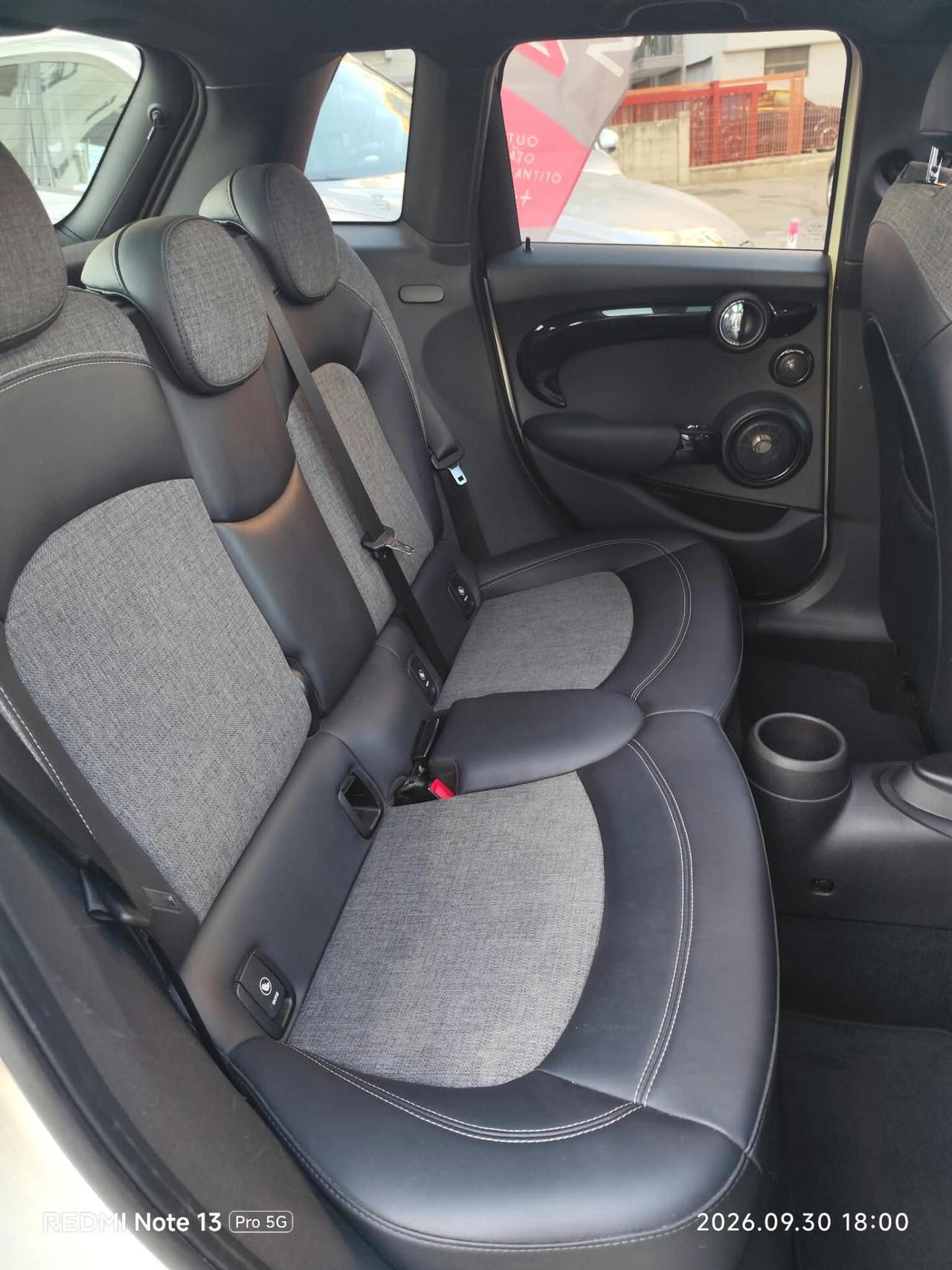 Mini 2.0 Cooper SD XL Allestimento JHON COOPER WORKS * TETTO * Pelle * Garantita 12 Mesi