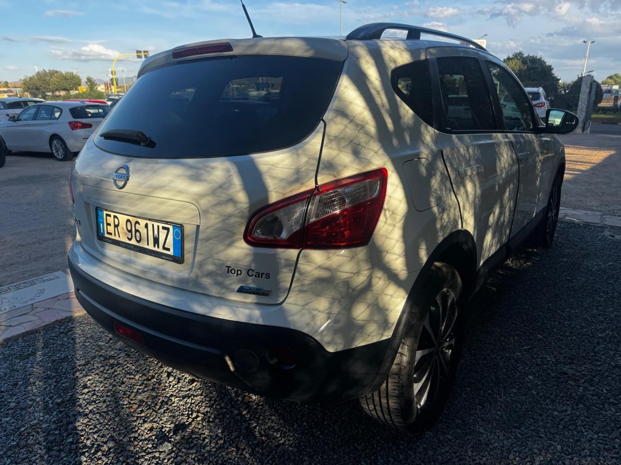 Nissan Qashqai 1.6 dCi DPF 360