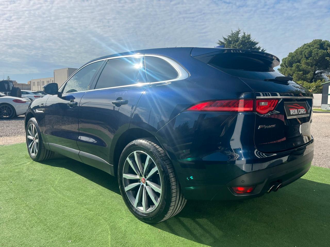 Jaguar F-Pace 2.0 D 180 CV AWD aut. Pure