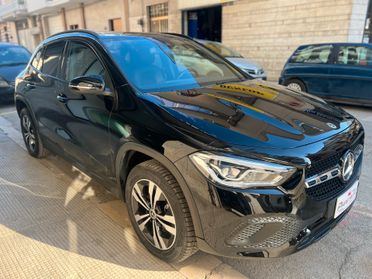 Mercedes-benz GLA 180 d 115cv Sport Plus auto NIGHT VIRTUAL/LED/18; PERFETTA