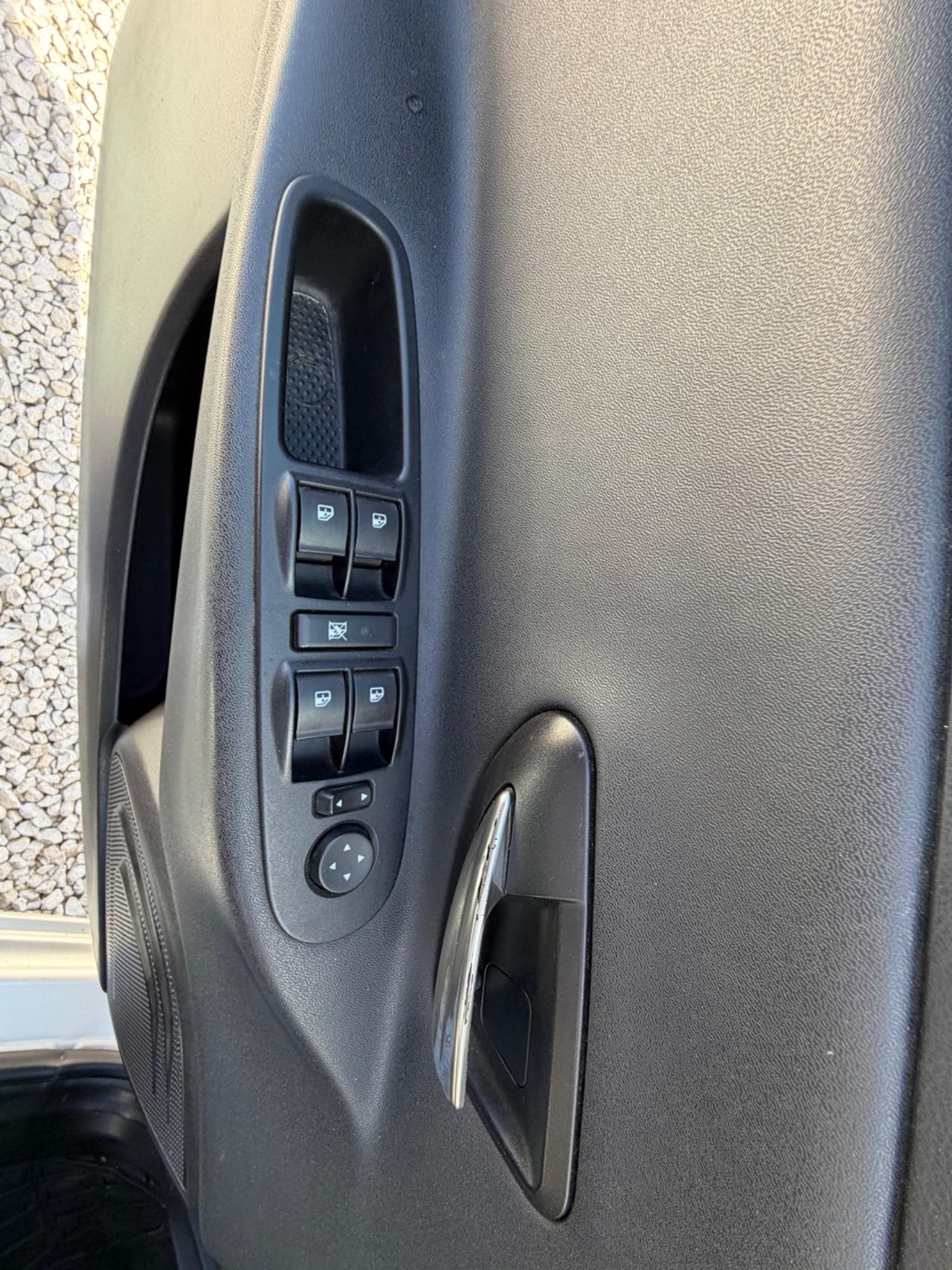 Lancia Ypsilon 1.3 MJT 16V 95 CV 5 porte S&S Platinum