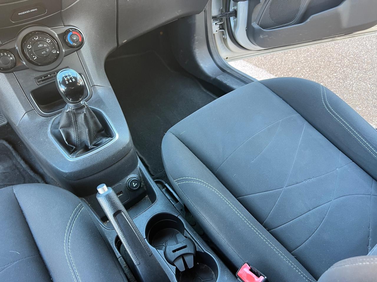 Ford Fiesta 1.0 80CV 5 porte Km 110.000 euro6