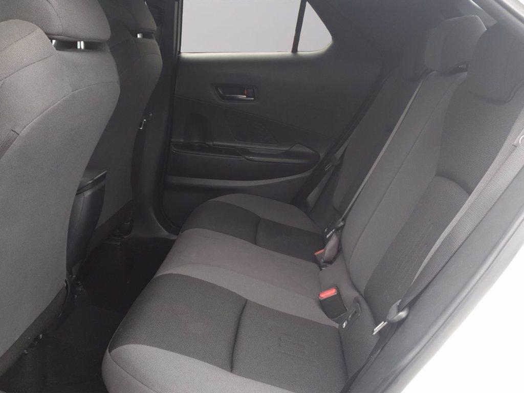 TOYOTA C-hr 2.0 hev trend fwd e-cvt del 2024