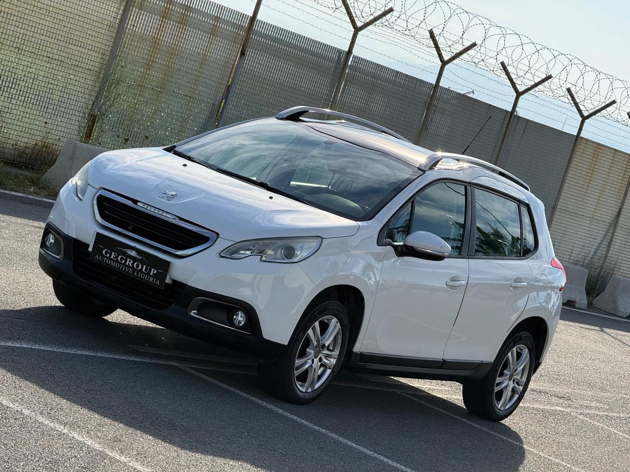 Peugeot 2008 BlueHDi 100 Allure-TETTO-FULL-PERMUTABILE
