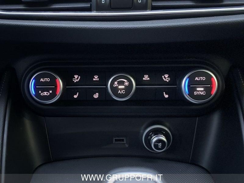 Alfa Romeo Stelvio 2.2 Turbodiesel 210 CV AT8 Q4 Intensa