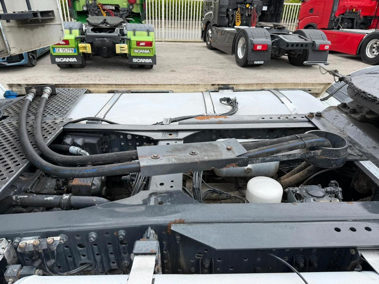 IVECO HI WAY 500