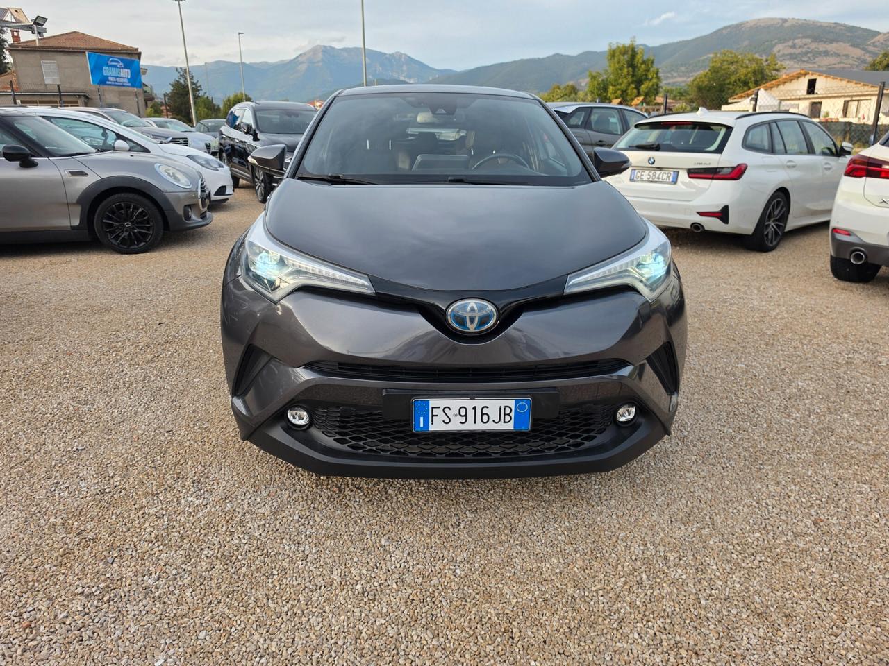Toyota C-HR 1.8 Hybrid E-CVT Lounge