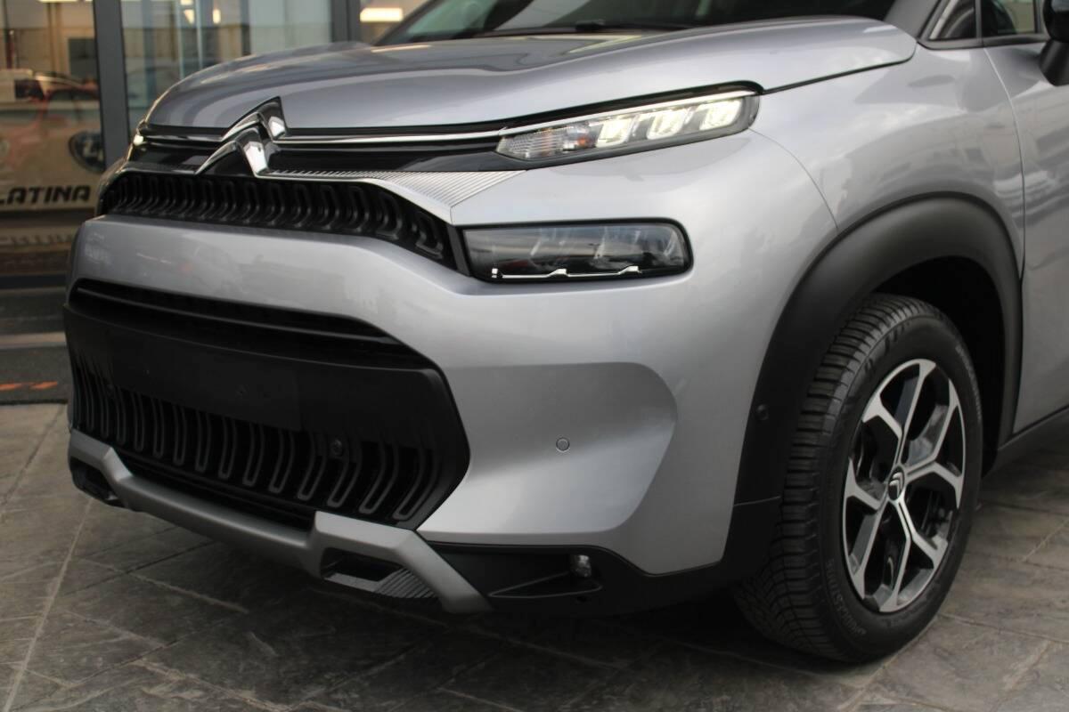 Citroen C3 Aircross 1.2 puretech Shine Pack s&s 110cv con CarPlay