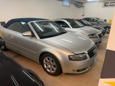 Audi A4 Cabriolet 2.5 V6 TDI cat