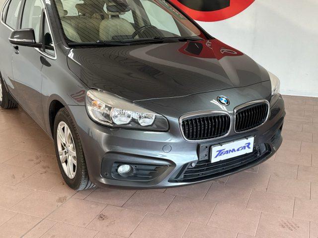 BMW 214 d Active Tourer Advantage OK Neopatentati