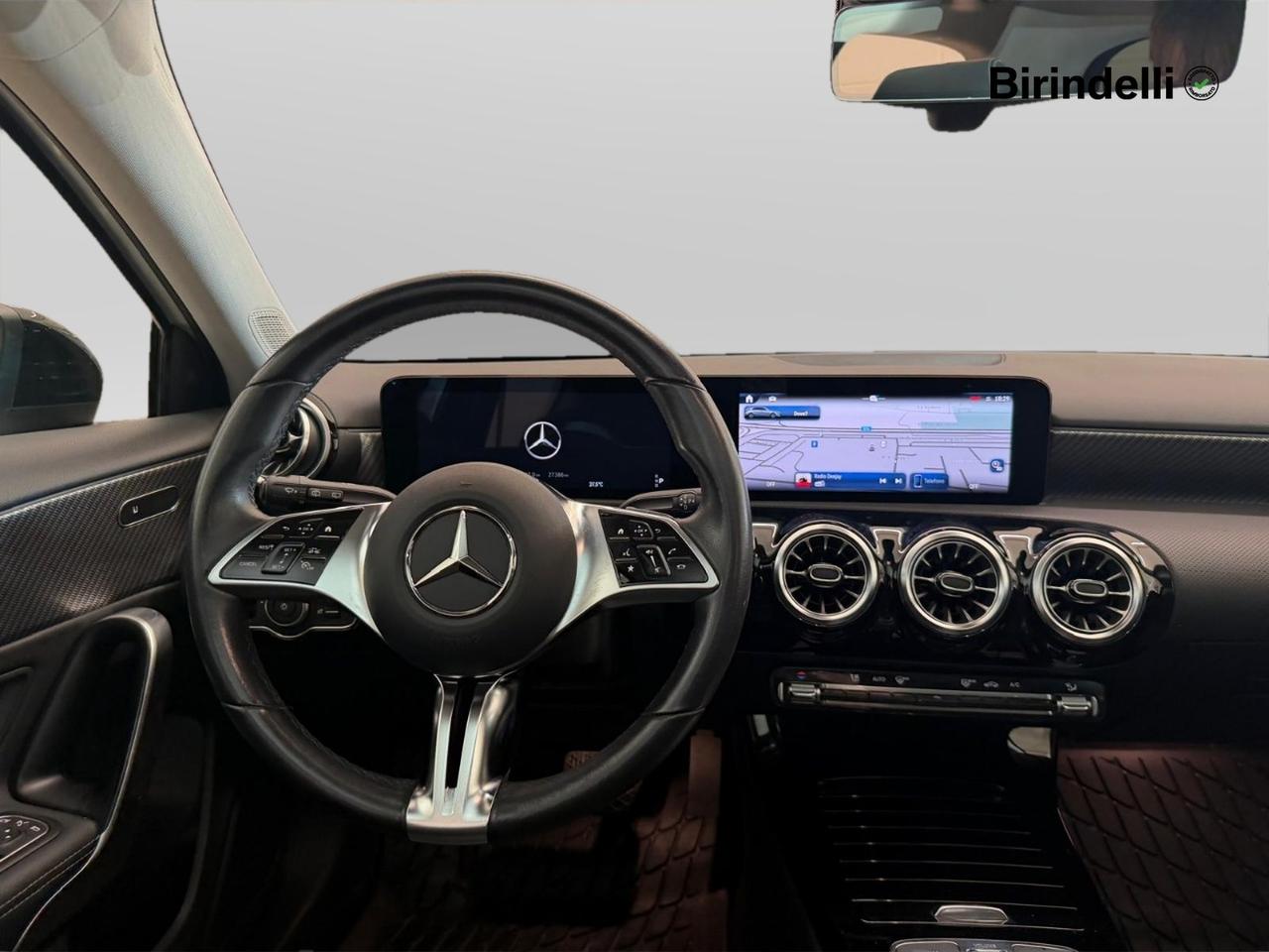 Mercedes-Benz Classe A (W177) - A 180 Automatic Progressive Advanced Plus