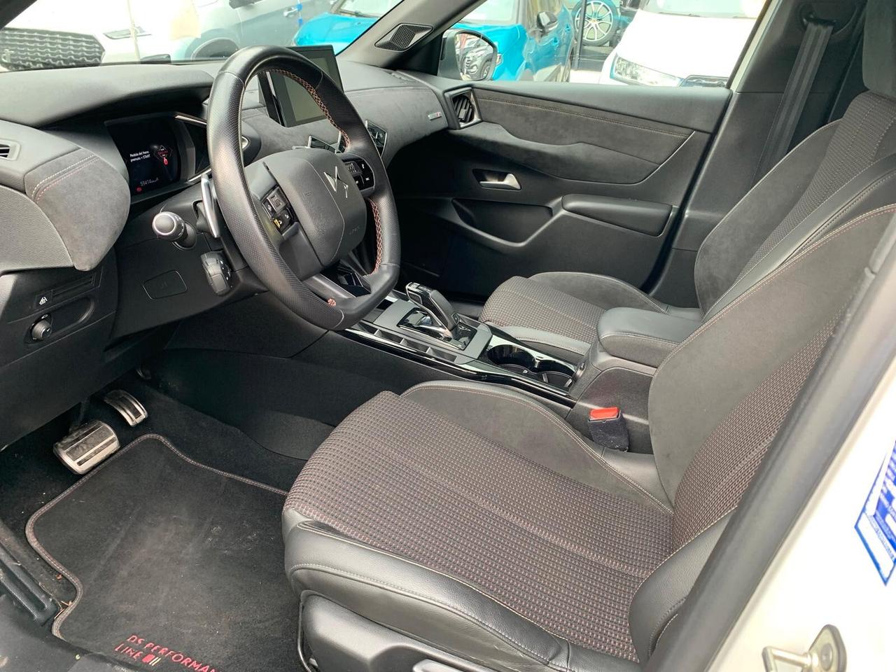DS3 3 Crossback 130 aut. Performance Line *PROMO*