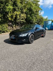 Audi TT Coupé 3.2 V6 adatt. GPL