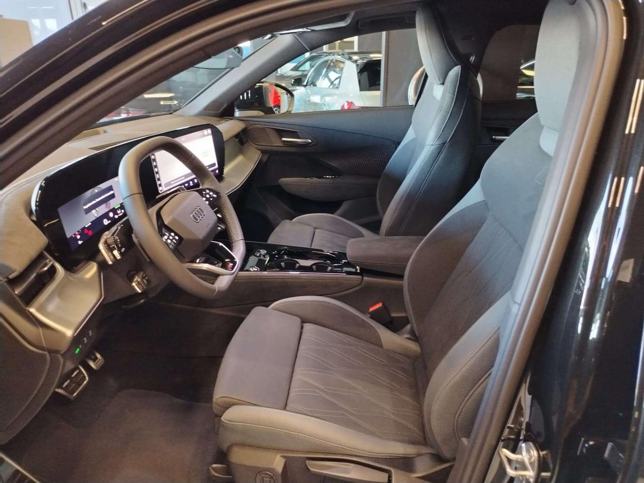 Audi Q3 Q3 Spb 35 2.0 tdi Identity Black s-tronic+ Tetto